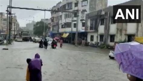 Agency News Waterlogging At Several Places In Navsari Due To Heavy