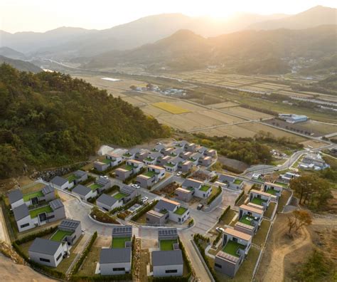 국내 최초 Dl이앤씨 ‘모듈러 단독주택 타운형 단지 준공 Korea It Times