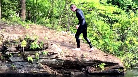 Bath Quarry Cliff Jumping - YouTube