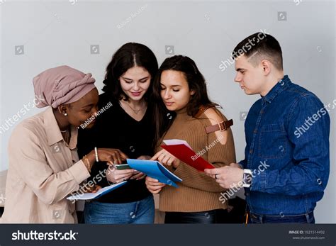 1 092 College Student Studing Images Stock Photos Vectors Shutterstock