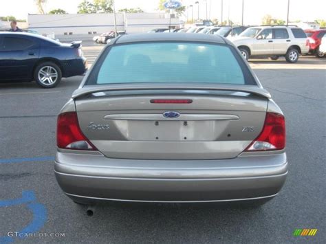 2004 Arizona Beige Metallic Ford Focus Zts Sedan 36347375 Photo 5