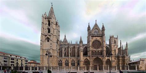 CATEDRAL DE LEÓN catedrales de España que merece la pena visitar Por