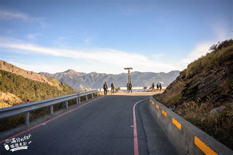 南投景點｜合歡山主峰 免門票 台灣百岳攻略 夕陽 雲海 銀河 山谷美景一次滿足~夢幻雲海觀景台