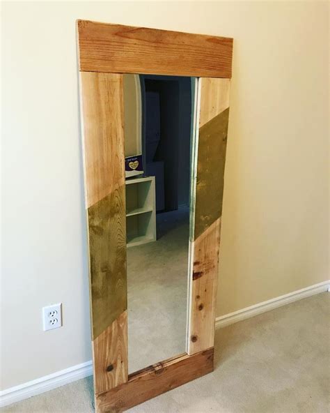 Wood and gold diy mirror | Diy mirror, Gold wood, Bathroom medicine cabinet