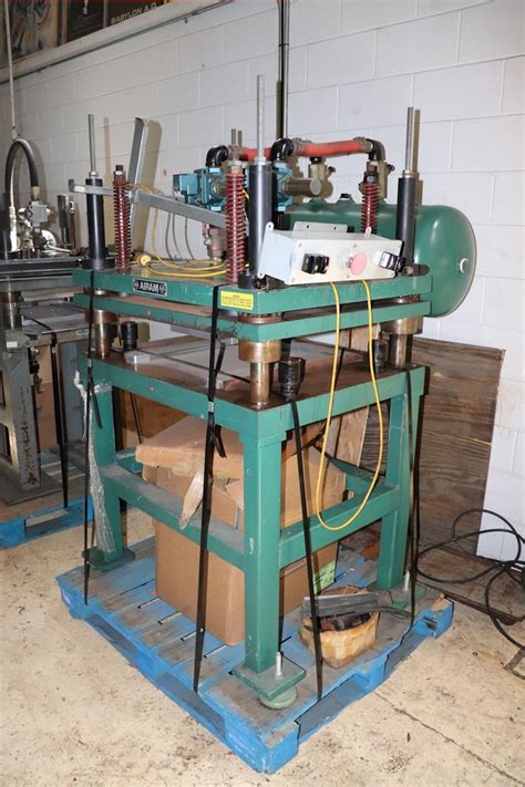 Airam 4 Post Air Operated 42 Ton Press