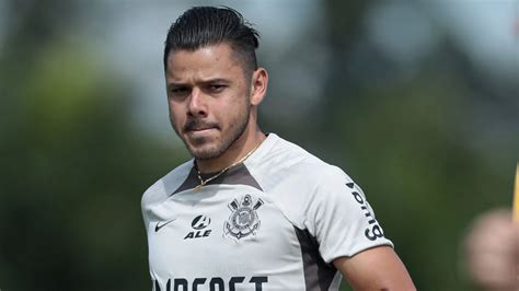 Romero se reapresenta para treino do Corinthians nesta terça feira