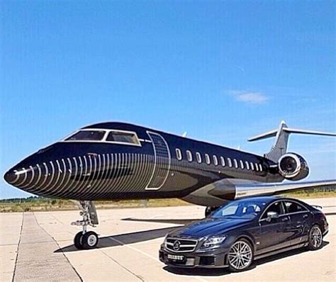 Pin by Kamila on The Chicest Rides | Luxury private jets, Private jet ...