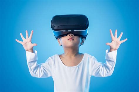 Virtual Reality Ethical Challenges And Dangers Ieee Technology And Society