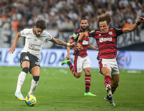 Vidente Faz Previs O E Crava Campe O Entre Flamengo E Corinthians Pela