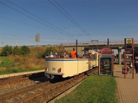 Evag Und Der Cabriowagen W Hrend Einer Rundfahrt Zum Tag Der