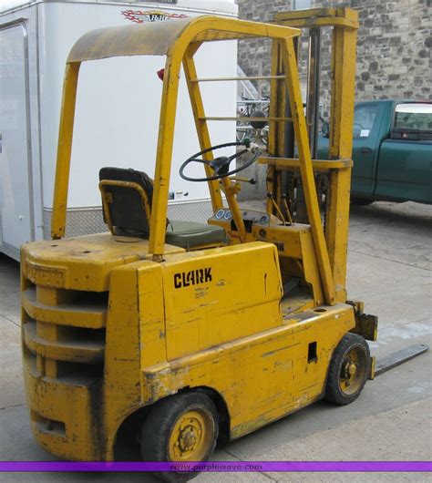 1965 Clark Forklift In Manhattan Ks Item 3433 Sold Purple Wave