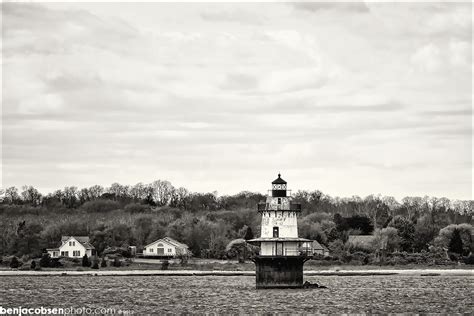 Light Houses of Rhode Island » Archive » Hog Island Shoal Light