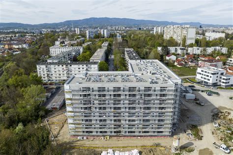 Dom I Dizajn Pola Prosje Ne Zagreba Ke Pla E Punih Godina Treba