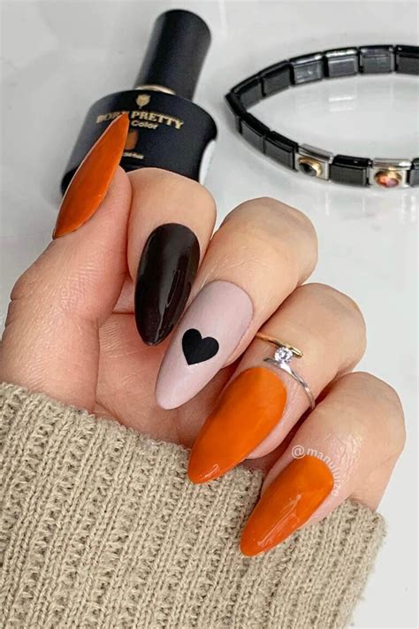 35 Gorgeous Black And Nude Nail Art Designs You Need To Try