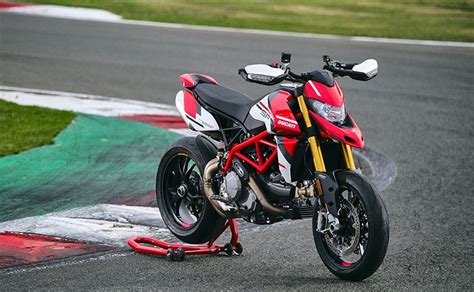 Ducati Hypermotard 950 Range Launched in India | The Automotive India