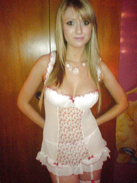 Girls Ep0 Xhcdn 000 115 820 555 1000 1600x1200 Porn Pic