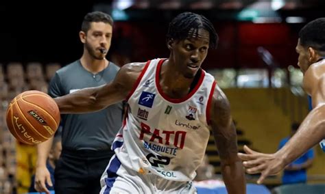 Jornal Da Franca Pato Basquete Quebra Tabu E Vence Equipe Do Flamengo