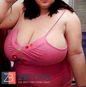 More Mature Giant Titties ZB Porn