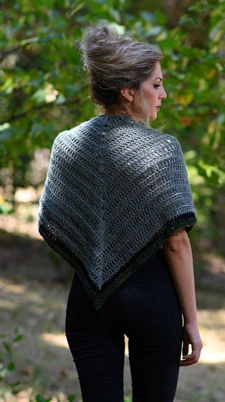 Crochet Claire S Rent Shawl From Outlander Crochet Cowl Free Pattern