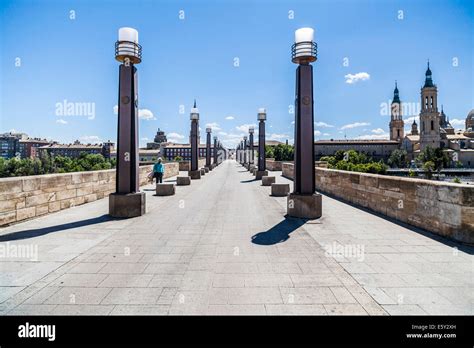 Puente Piedra Hi Res Stock Photography And Images Alamy