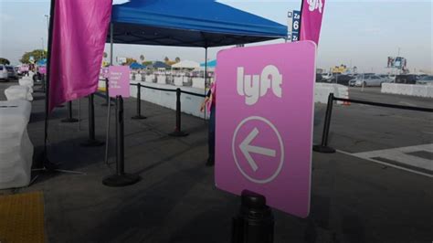 California Court Rules Lyft And Uber Drivers Can Remain Contractors