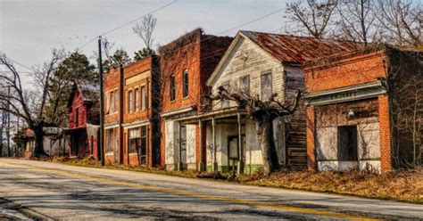 This Eerie And Fantastic Footage Takes You Inside Virginias Abandoned