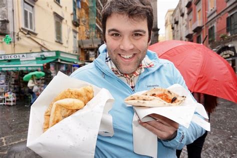 Best Pizza in Naples Italy | A Tour for Every Pizza Lover