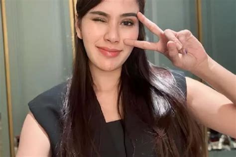 Syahnaz Sadiqah Dilarikan Ke Rumah Sakit Adik Raffi Ahmad Ngaku Tak