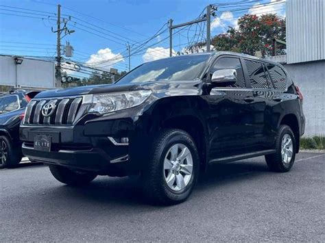 Toyota Land Cruiser Prado TXL 2022 Automática 42 500 000 85 000