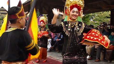 Tari Pasambahan Pasambahan Dance Youtube