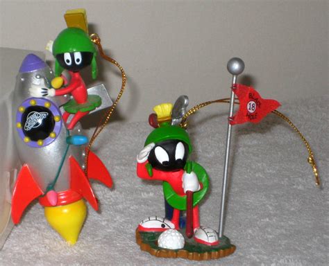 Marvin The Martian Lot Bobblehead PVC Figure Koosh Pen Magnet Ornament