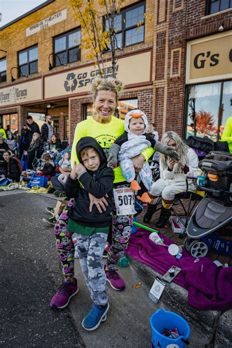 Grande Day Parade - Anoka Halloween - Anoka, MN - Halloween Capital of ...