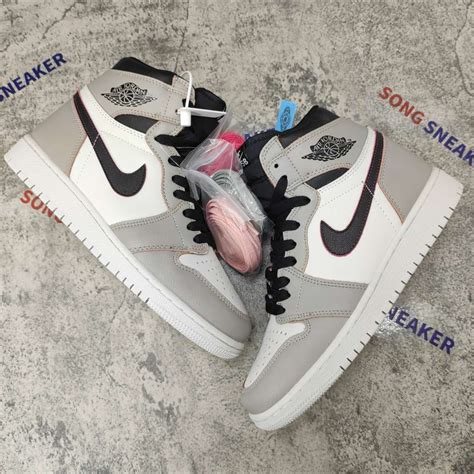 Air Jordan 1 Retro High Og Defiant Sb Nyc To Paris Songsneaker