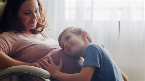 Singhiozzo del feto cos è a cosa è dovuto e quando preoccuparsi