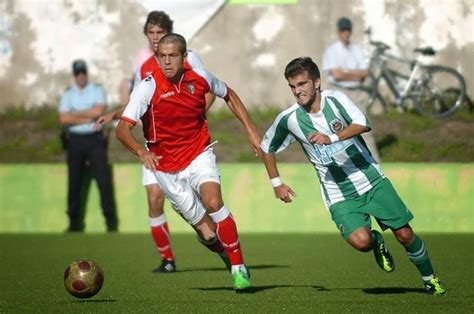 Jogador do Tourizense faleceu em campo Vit Guimarães eliminado pelo