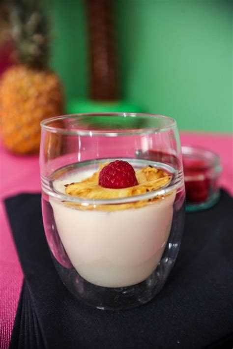 Mousse Ananas Noix De Coco Mincing Panna Cotta Ethnic Recipes Food