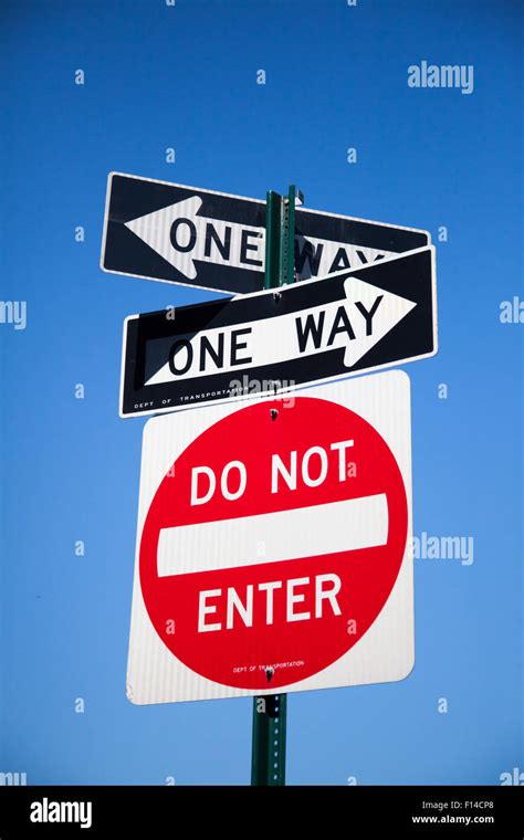 One Way Road Sign Hi Res Stock Photography And Images Alamy