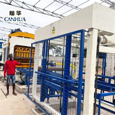 Cement Block Forming Plant Qt Fully Automatic Concrete Block