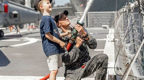 Sydney Families Flock To Navy Week Open Day Contact Magazine