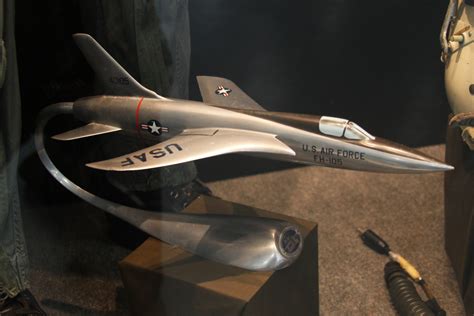 F-105 Aircraft Model – Air Mobility Command Museum