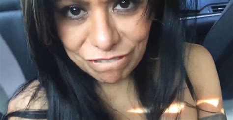 Latina Milf Facial Cumshot Screenshot Android