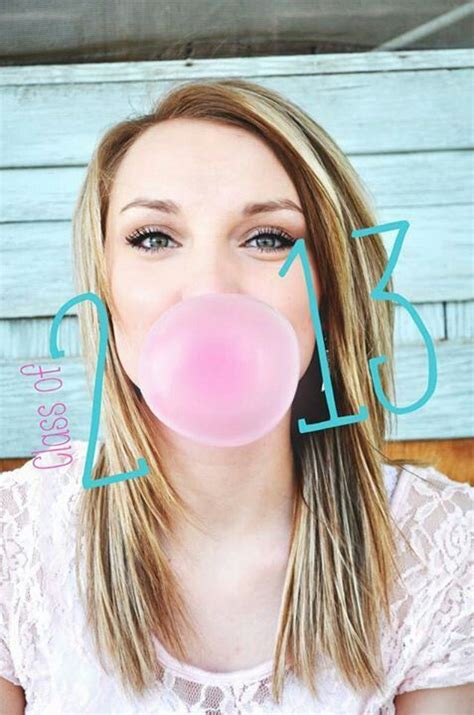 23 Stunning Senior Picture Ideas For Girls One Crazy House Girl