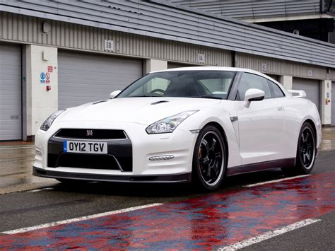 Nissan Gt R Pure Edition For Track Pack Uk Spec R35 Cars Coupe 2012 Wallpapers Hd