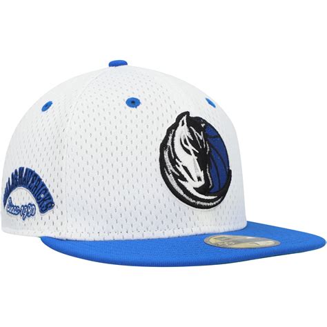 Dallas Mavericks New Era Throwback 2Tone 59FIFTY Fitted Hat - White/Blue