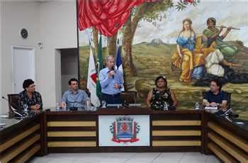 Prefeitura Municipal de Ubá Direitos do Idoso são destaque em Fórum