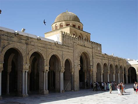 Visiter La Grande Mosquée préparez votre séjour et voyage La Grande