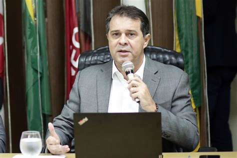 Evandro Leitão deve se filiar ao PT para ser candidato à Prefeitura de