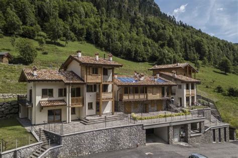 Case In Vendita In Montagna Casa In Montagna Valli Bergamasche