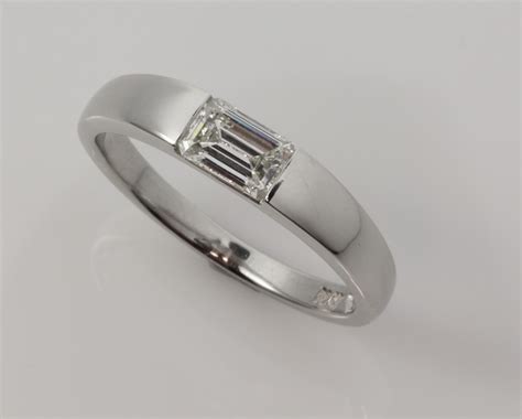 Platinum Emerald Cut Diamond Ring – Jewelcraft Website