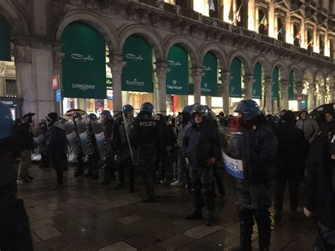 Corteo No Green Pass E No Vax Due Arresti A Milano Per Resistenza E